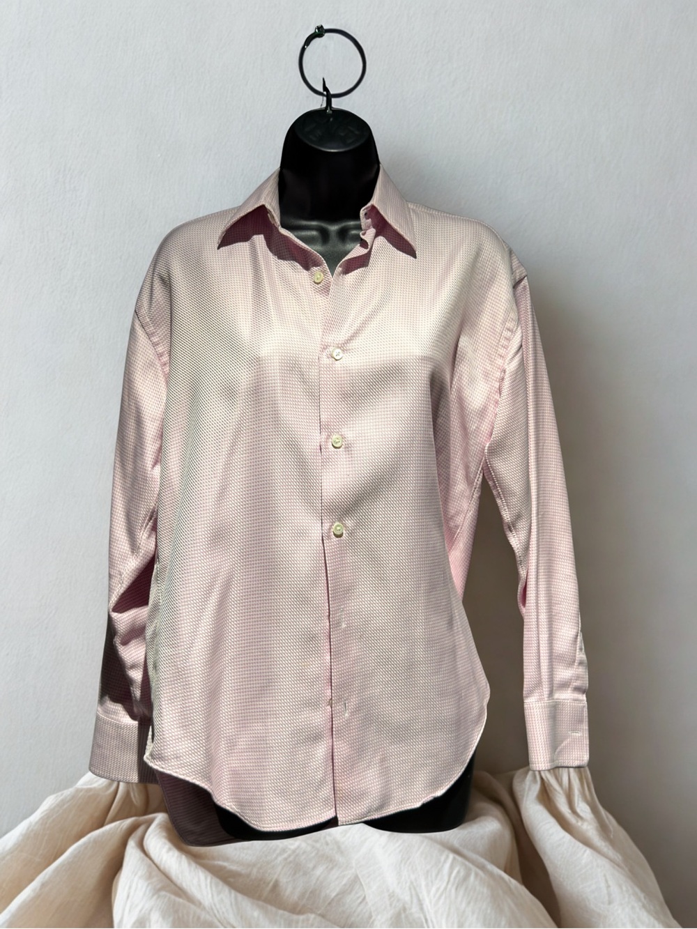 Women’s Classic Light Pink Houndstooth Dress Shirt - Tailored Long Sleeve